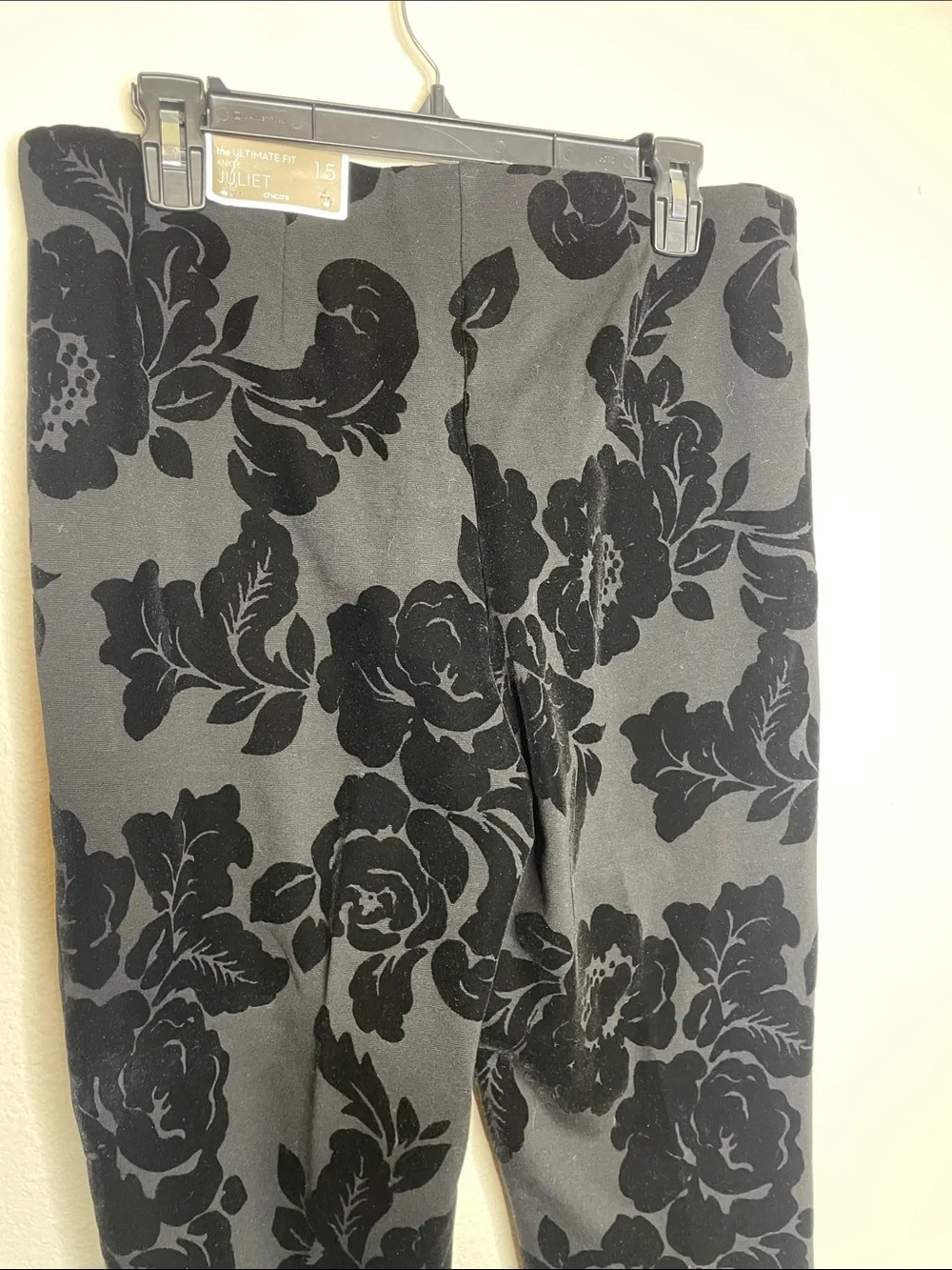 Chico's | The Ultimate Fit Juliet Floral Burnout Ankle Pants Size 10 NWT